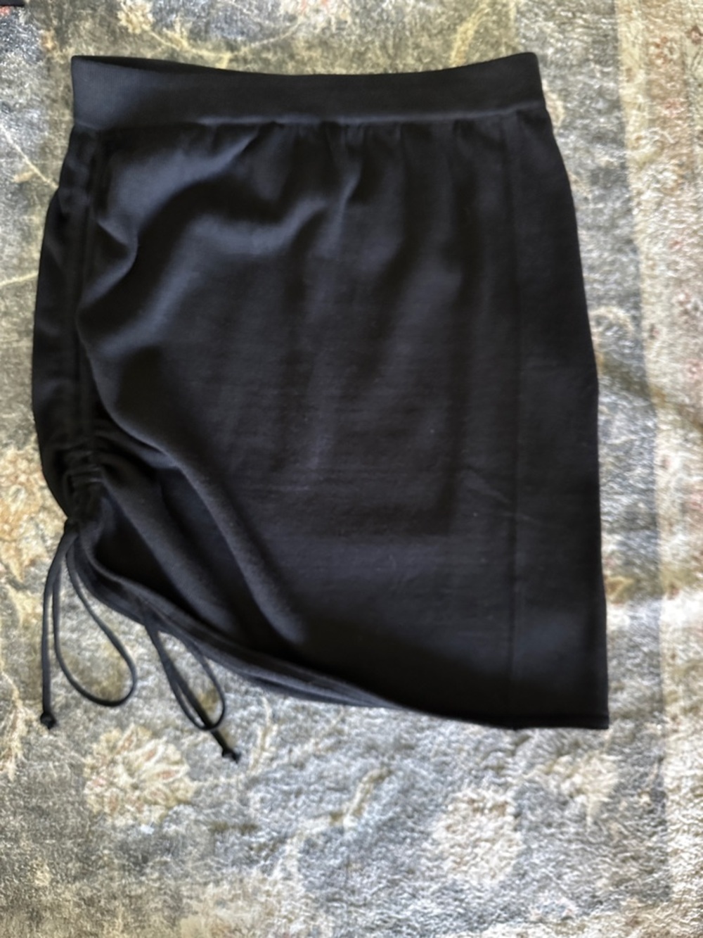 Modern Citizen Black Side-Ruched Drawstring Mini Skirt